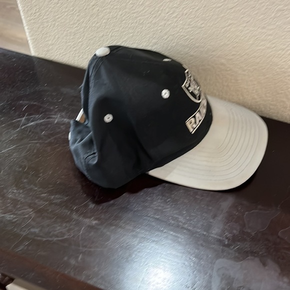 Raiders vintage hat - Picture 3 of 3